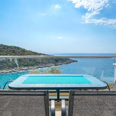 דירה Tarsa's House By The Sea *