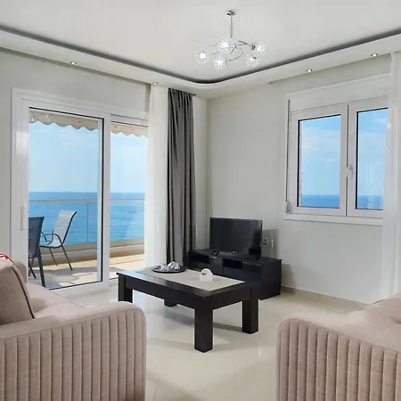 דירה Tarsa's House By The Sea