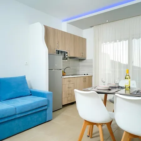 Tarsa's House By The Sea * Skála Marión