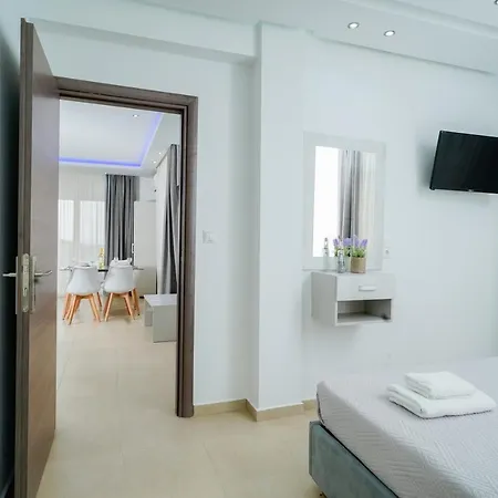 Tarsa's House By The Sea Apartment *