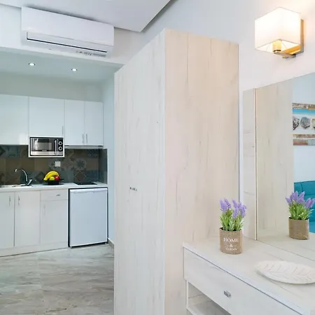 Tarsa's House By The Sea Appartamento *