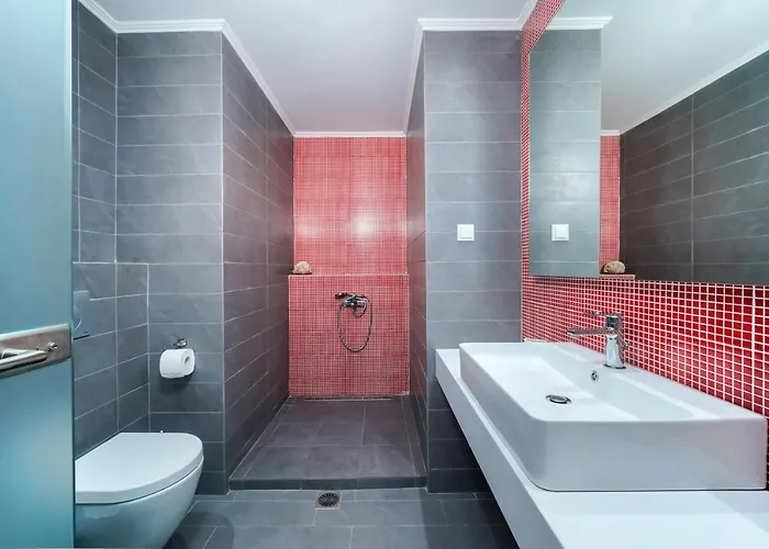 Tarsa's House By The Sea